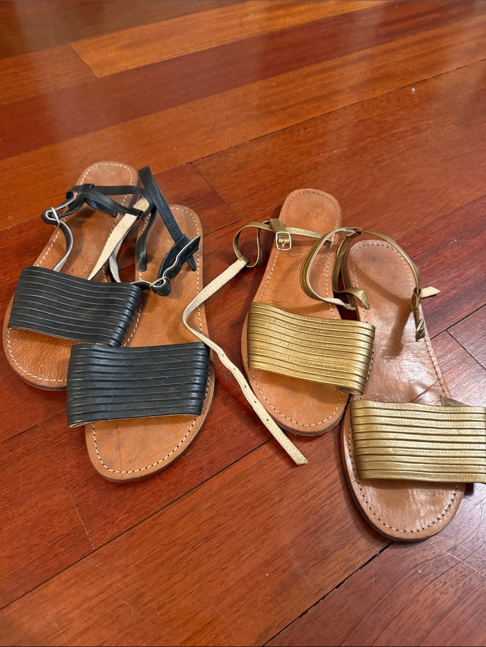 2 pair Flat 💯 Leather Sandals gold black size 40 price is for both